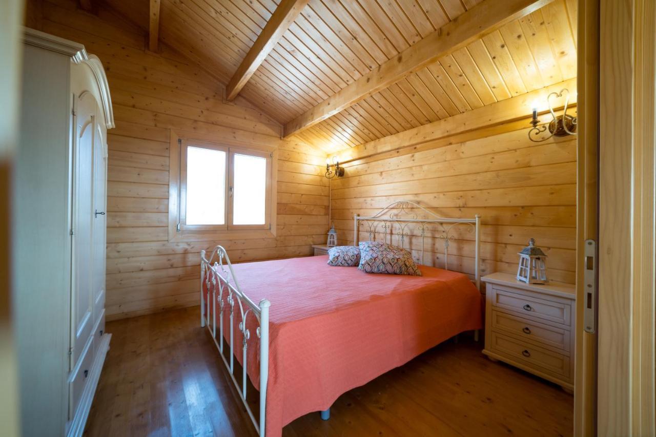 Chalet Tenuta Lacco Furnari Ngoại thất bức ảnh